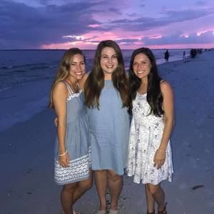 Meet your Posher, Abby